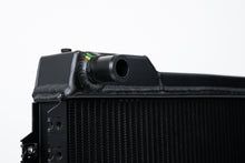 Load image into Gallery viewer, Photo - Close Up