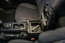 Load image into Gallery viewer, BHRQ_324-01-IMG_010_P06_ANG_A.jpg