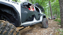 Load image into Gallery viewer, LIFESTYLE_TT1030_DRVR_SIDE_1.jpg