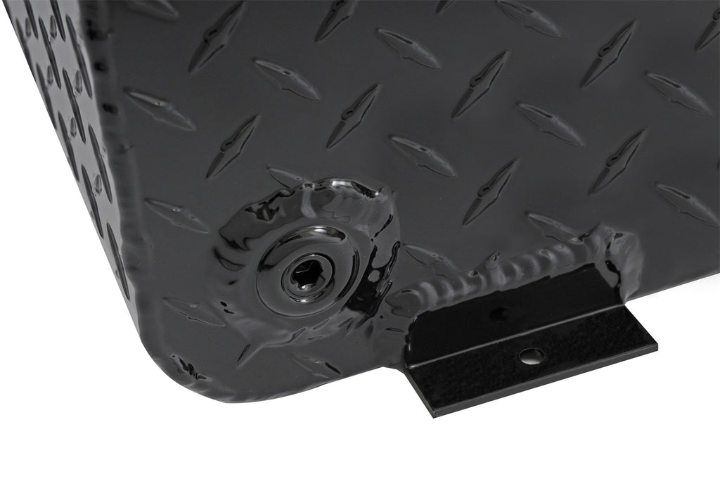 Tanks-Alum-BlackDetails-Plug.jpg