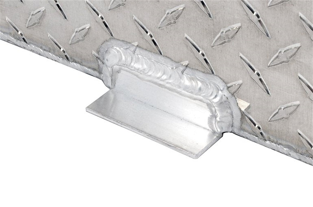 Tanks-Alum-SilverDetails-Feet.jpg