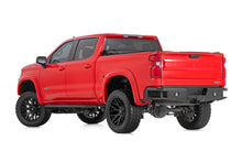 Load image into Gallery viewer, OV2 Running Boards | Side Step Bars | Crew Cab | Chevy/GMC 1500/2500HD (19-26)