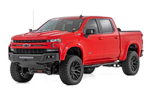 Load image into Gallery viewer, OV2 Running Boards | Side Step Bars | Crew Cab | Chevy/GMC 1500/2500HD (19-26)