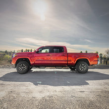 Load image into Gallery viewer, Photo - lifestyle view