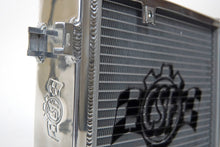 Load image into Gallery viewer, Photo - Close Up