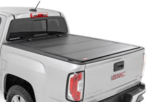 Load image into Gallery viewer, Hard Tri-Fold Flip Up Bed Cover | 5' Bed | Chevy/GMC Canyon/Colorado (15-26)