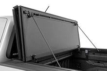 Load image into Gallery viewer, Hard Tri-Fold Flip Up Bed Cover | 5' Bed | Chevy/GMC Canyon/Colorado (15-26)