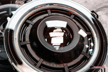 Load image into Gallery viewer, Photo - Close Up