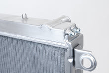 Load image into Gallery viewer, Photo - Close Up