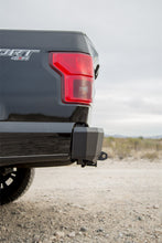 Load image into Gallery viewer, ici-alumilite-bumper-rbm85fdn-lifestyle3.jpg