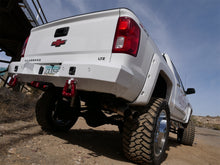 Load image into Gallery viewer, ici-alumilite-bumper-rbm95chn-lifestyle4.jpg
