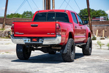 Load image into Gallery viewer, 3.5 Inch Lift Kit | UCA | N3 Struts | Toyota Tacoma 2WD/4WD (2005-2023)